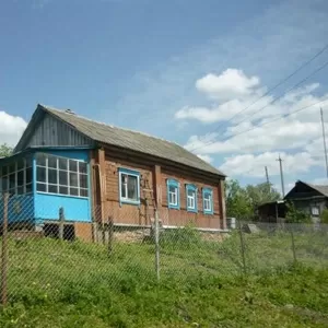 Дом с участком земли 36 соток в Тарусском р-не,  157 км от МКАД по Киев